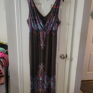 2x  maxi dress boho print beautiful flowy.